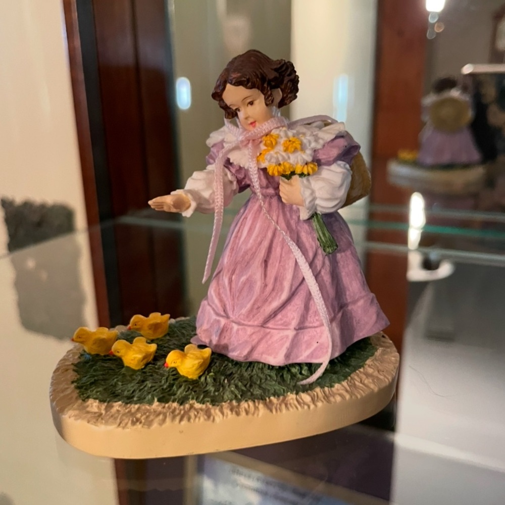 VTG LITTLE CHICKADEES Figurine Hamilton Maud Humphrey Bogart